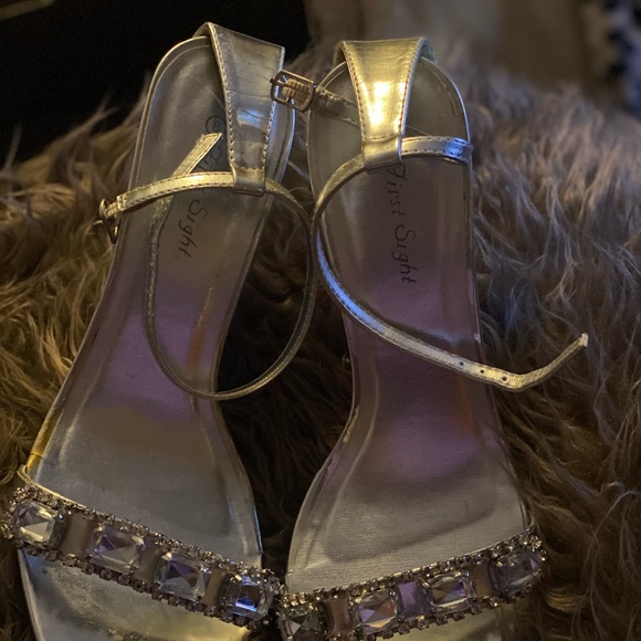 First Sight wedge silver sandal with bling size 8 - Picture 4 of 7